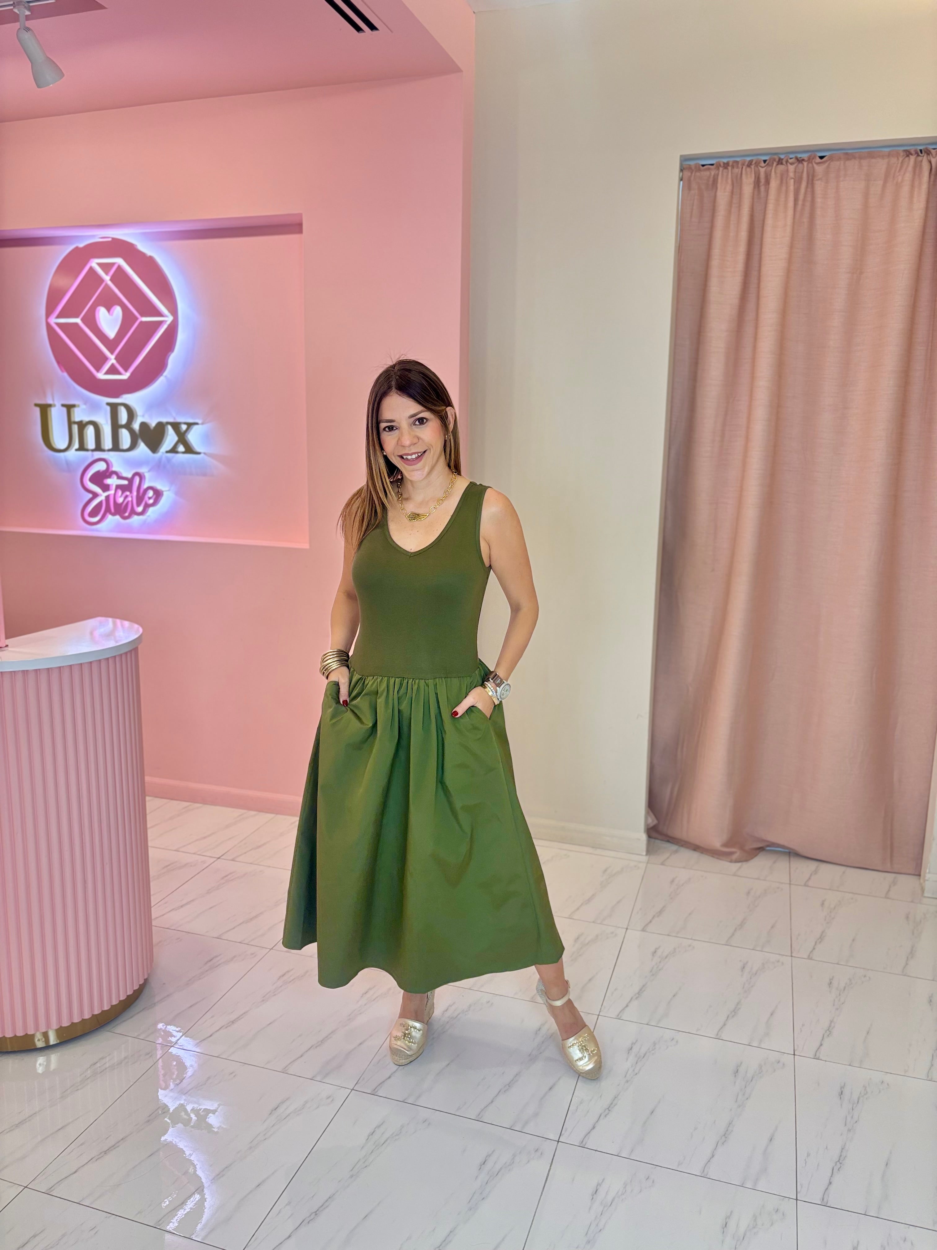 Martina V Neck Dress-🫒