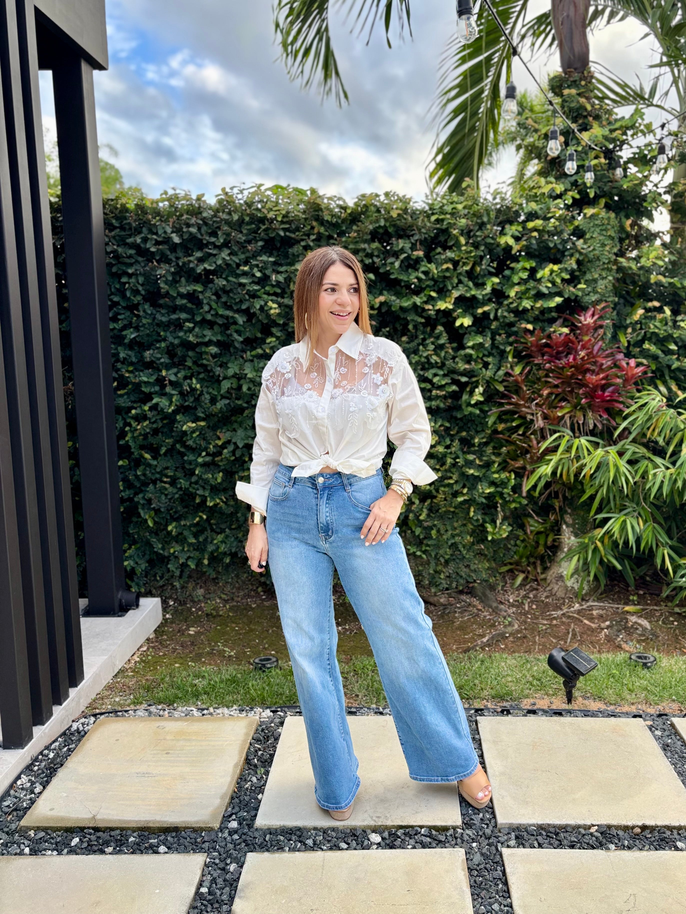 Nereida Aplique Blouse-W